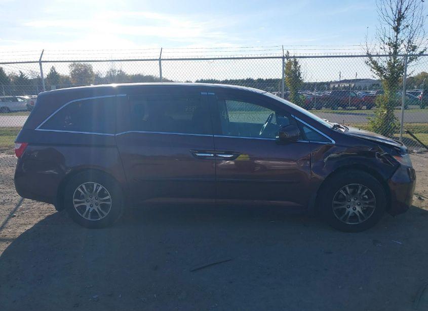 Photo 13 of 2011 Honda Odyssey EX-L (VIN 5FNRL5H61BB101153)