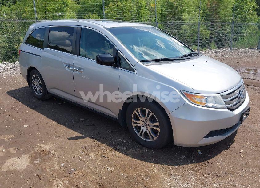 2011 Honda Odyssey EX-L (VIN 5FNRL5H61BB103484) main photo
