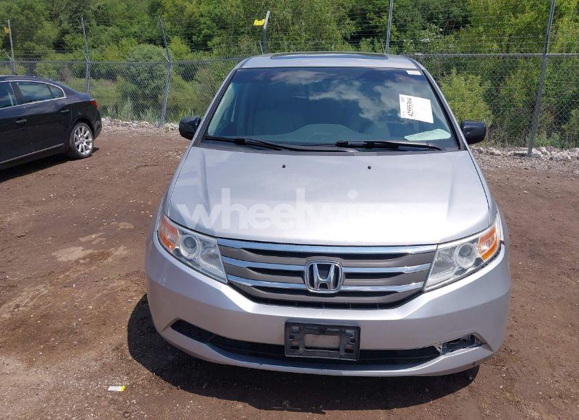 Photo 12 of 2011 Honda Odyssey EX-L (VIN 5FNRL5H61BB103484)