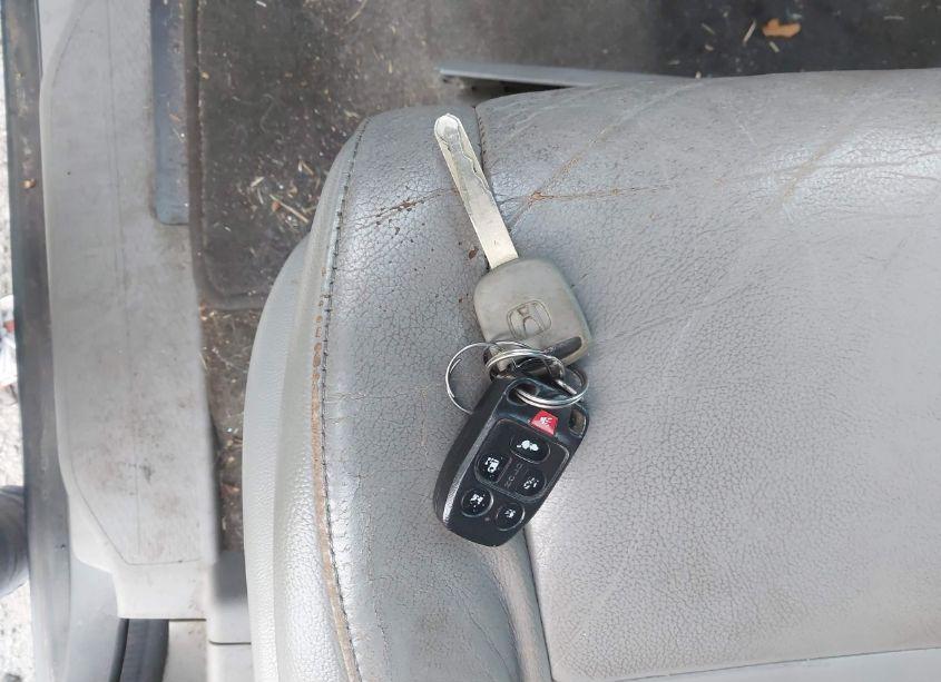 Photo 11 of 2012 Honda Odyssey EX-L (VIN 5FNRL5H61CB011678)