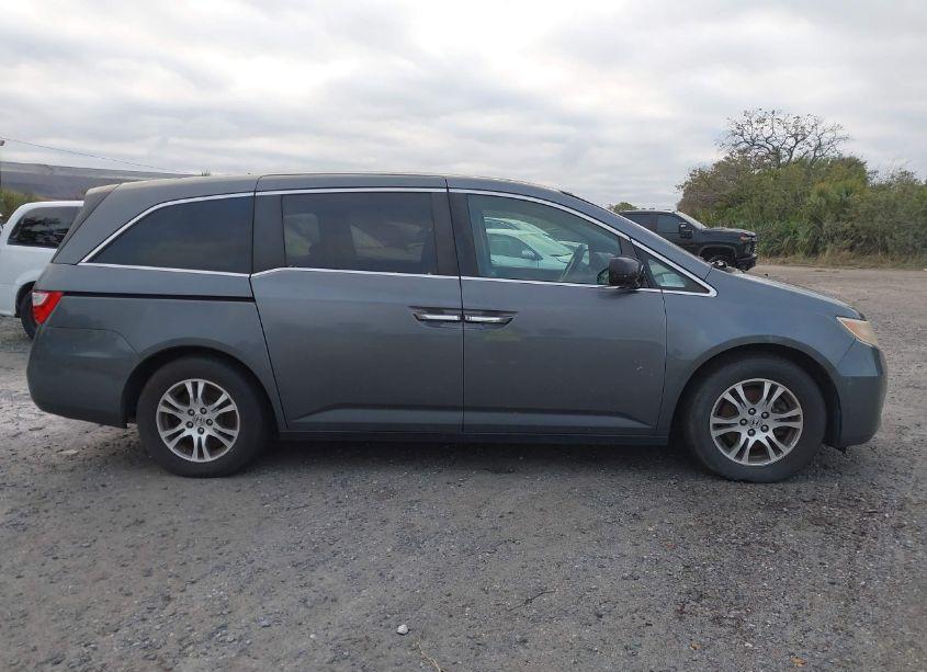 Photo 13 of 2012 Honda Odyssey EX-L (VIN 5FNRL5H61CB011678)