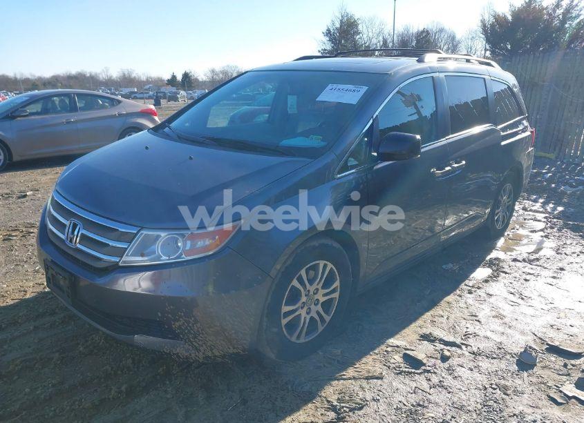 Photo 2 of 2012 Honda Odyssey EX-L (VIN 5FNRL5H61CB029193)