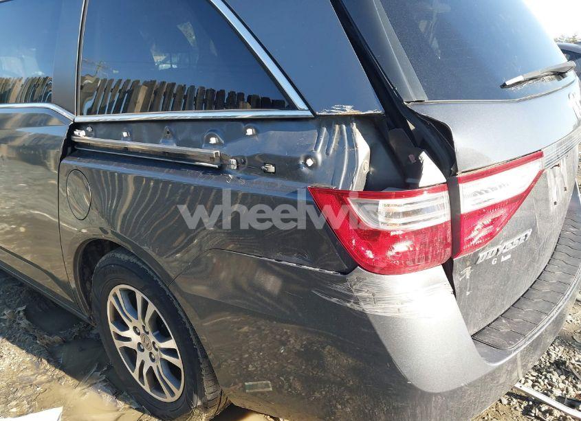 Photo 6 of 2012 Honda Odyssey EX-L (VIN 5FNRL5H61CB029193)