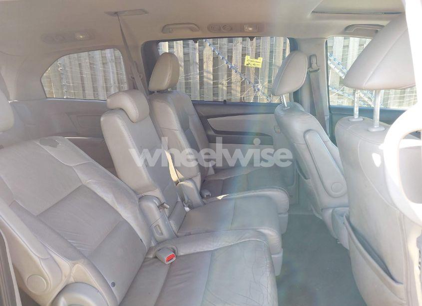 Photo 8 of 2012 Honda Odyssey EX-L (VIN 5FNRL5H61CB029193)