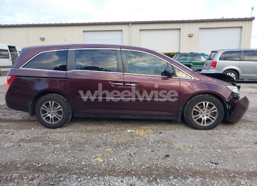 Photo 13 of 2012 Honda Odyssey EX-L (VIN 5FNRL5H61CB038802)