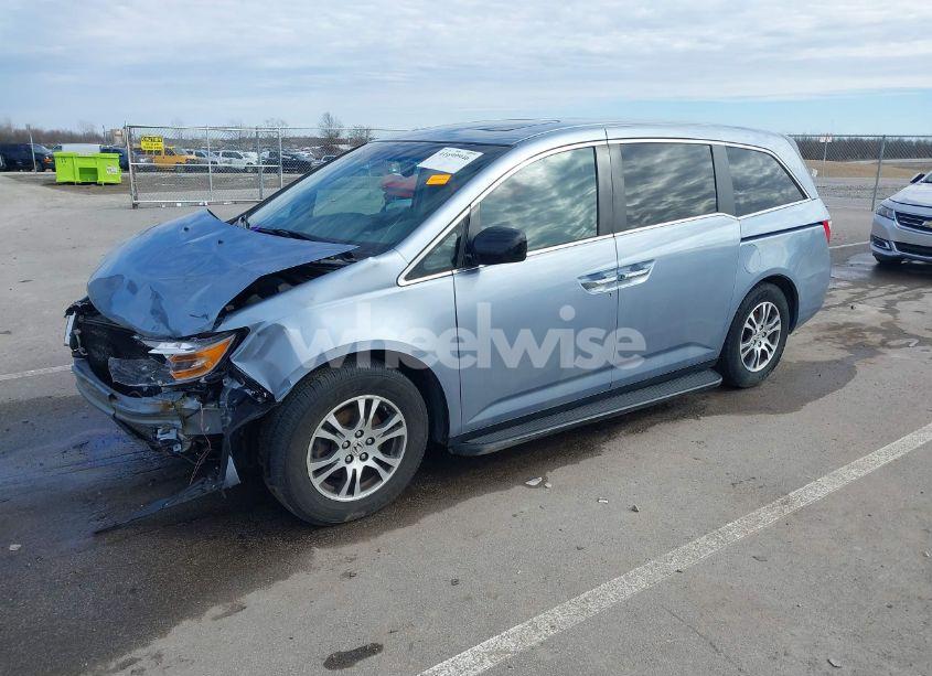 Photo 2 of 2012 Honda Odyssey EX-L (VIN 5FNRL5H61CB057222)