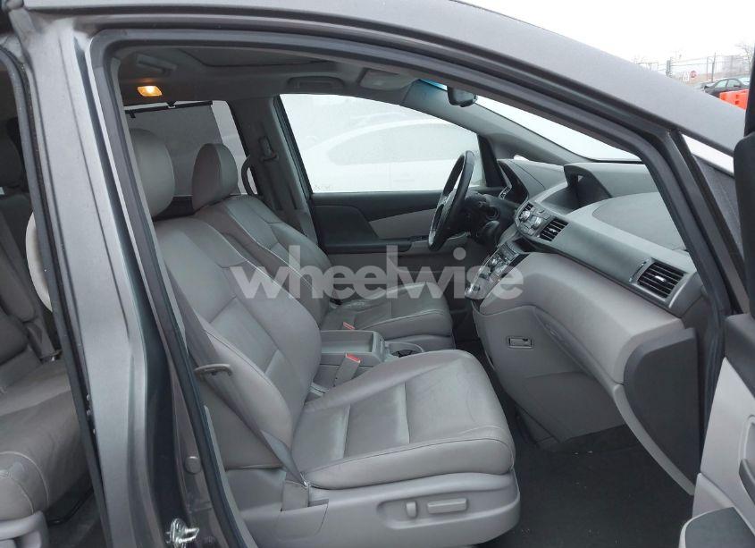 Photo 5 of 2012 Honda Odyssey EX-L (VIN 5FNRL5H61CB061996)