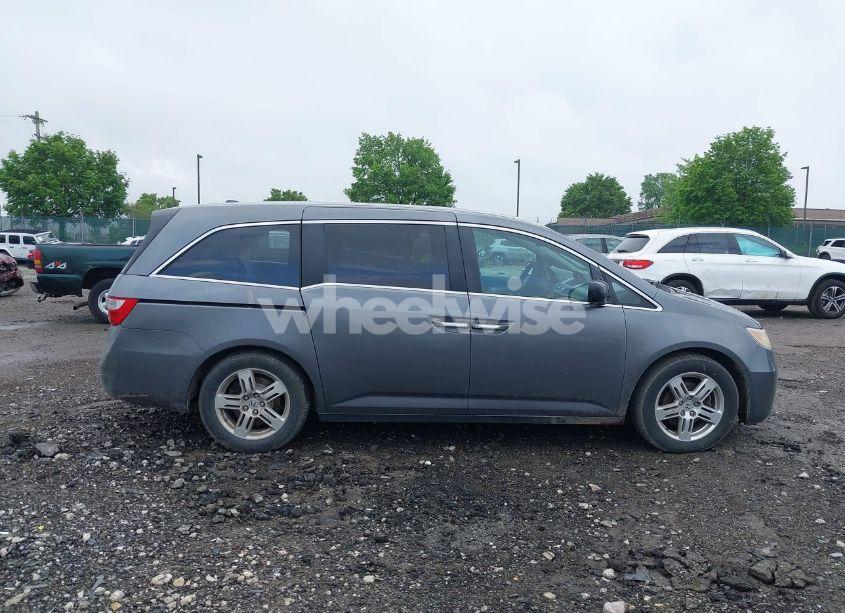 Photo 13 of 2012 Honda Odyssey EX-L (VIN 5FNRL5H61CB074425)