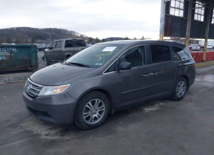 Photo 2 of 2012 Honda Odyssey EX-L (VIN 5FNRL5H61CB084002)
