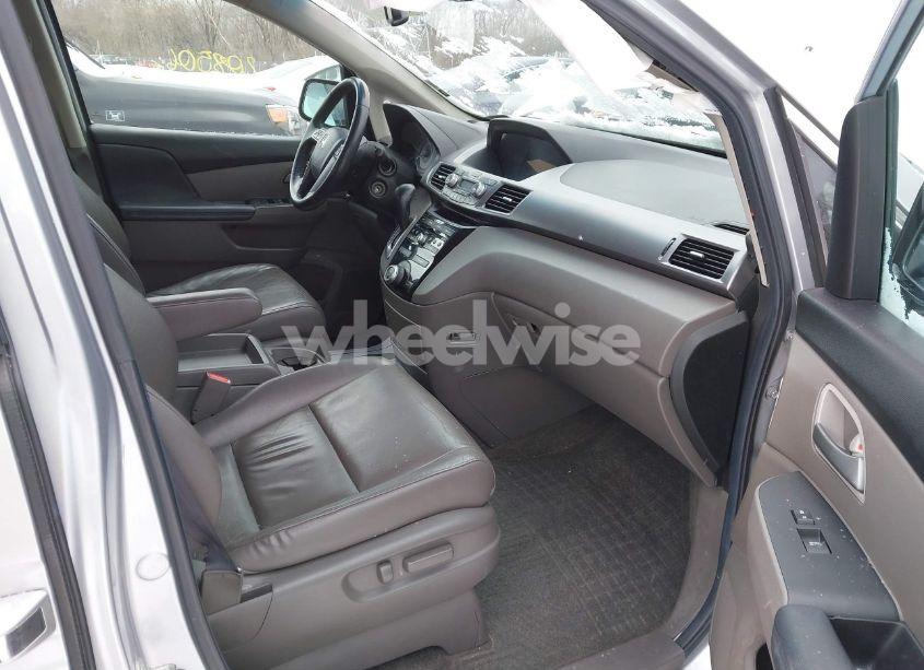 Photo 5 of 2012 Honda Odyssey EX-L (VIN 5FNRL5H61CB088549)