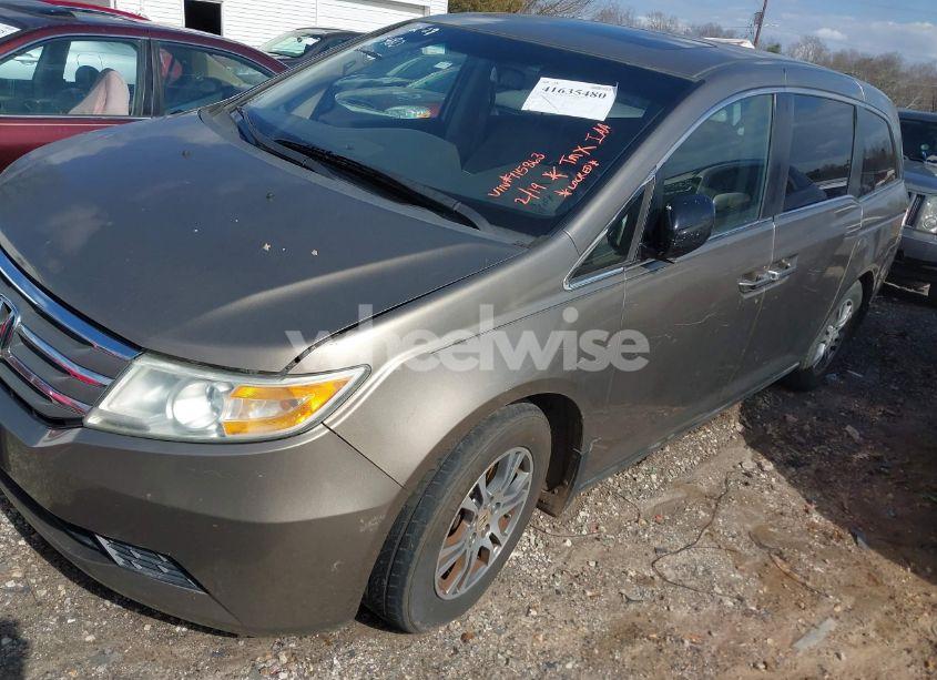 Photo 2 of 2012 Honda Odyssey EX-L (VIN 5FNRL5H61CB115863)