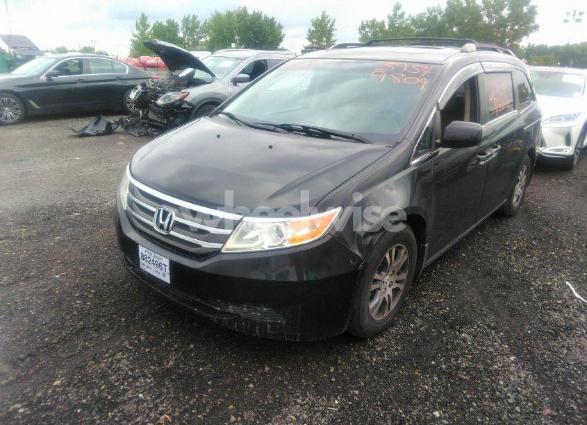 Photo 2 of 2012 Honda Odyssey EX-L (VIN 5FNRL5H61CB128662)