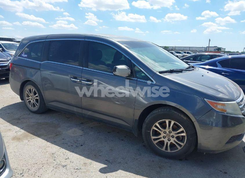 2013 Honda Odyssey EX-L (VIN 5FNRL5H61DB001296) main photo