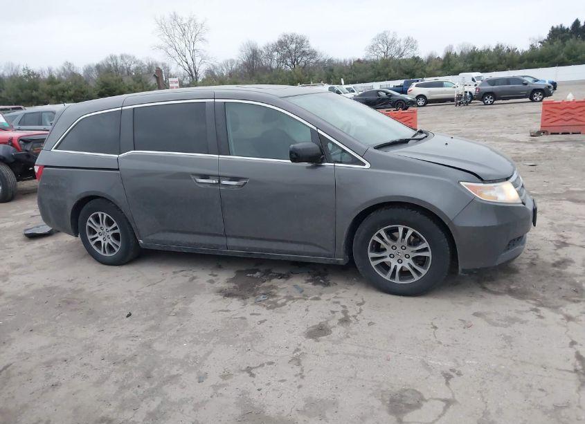 Photo 13 of 2013 Honda Odyssey EX-L (VIN 5FNRL5H61DB007101)