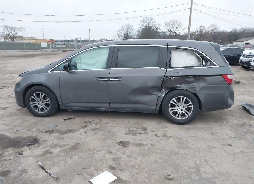Photo 14 of 2013 Honda Odyssey EX-L (VIN 5FNRL5H61DB007101)