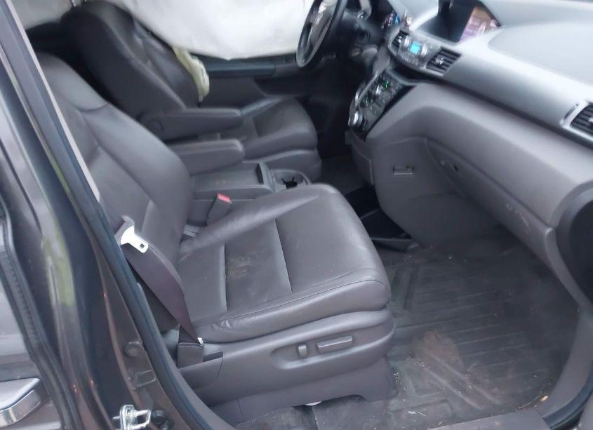 Photo 5 of 2013 Honda Odyssey EX-L (VIN 5FNRL5H61DB007101)