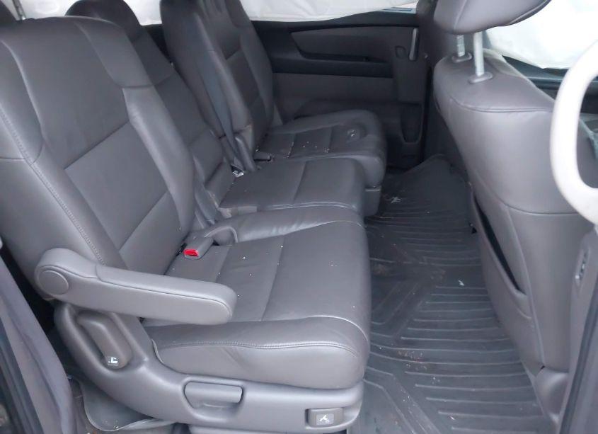 Photo 8 of 2013 Honda Odyssey EX-L (VIN 5FNRL5H61DB007101)