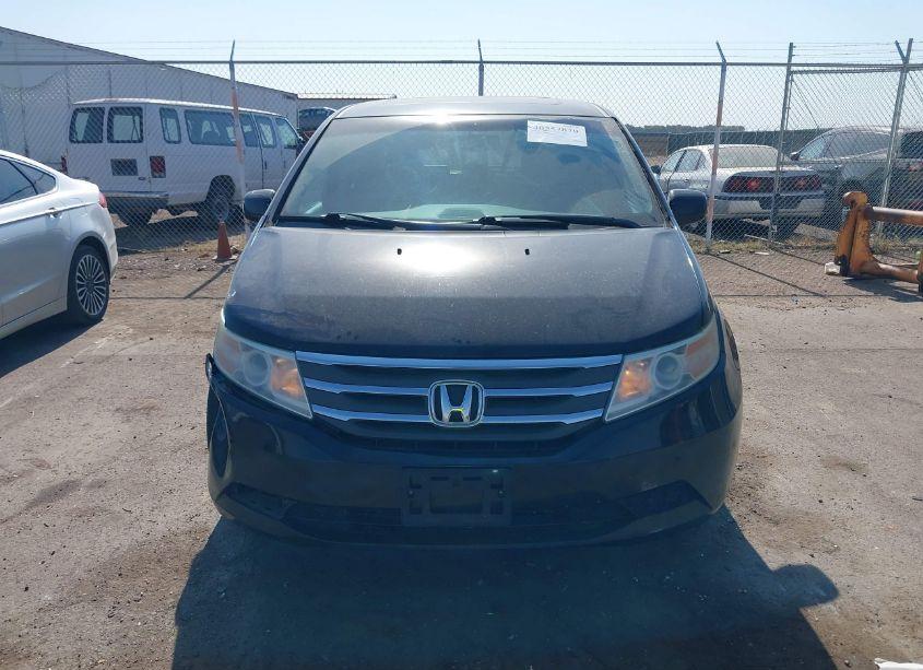 Photo 12 of 2013 Honda Odyssey EX-L (VIN 5FNRL5H61DB010872)