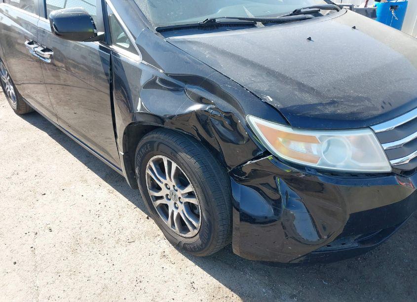 Photo 6 of 2013 Honda Odyssey EX-L (VIN 5FNRL5H61DB010872)