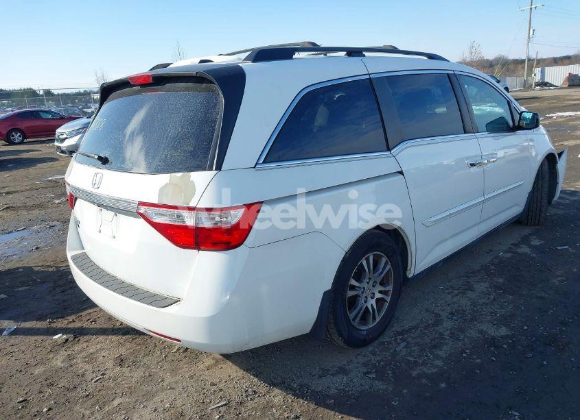 Photo 4 of 2013 Honda Odyssey EX-L (VIN 5FNRL5H61DB037442)