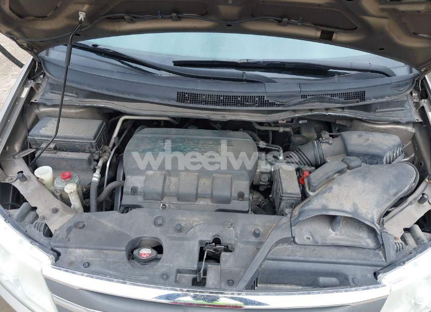 Photo 10 of 2013 Honda Odyssey EX-L (VIN 5FNRL5H61DB043452)