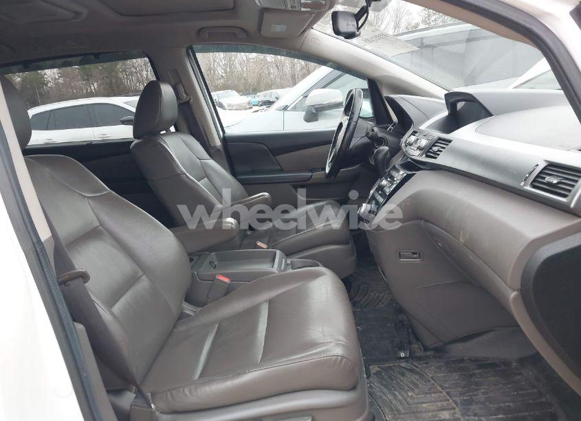 Photo 5 of 2013 Honda Odyssey EX-L (VIN 5FNRL5H61DB046268)