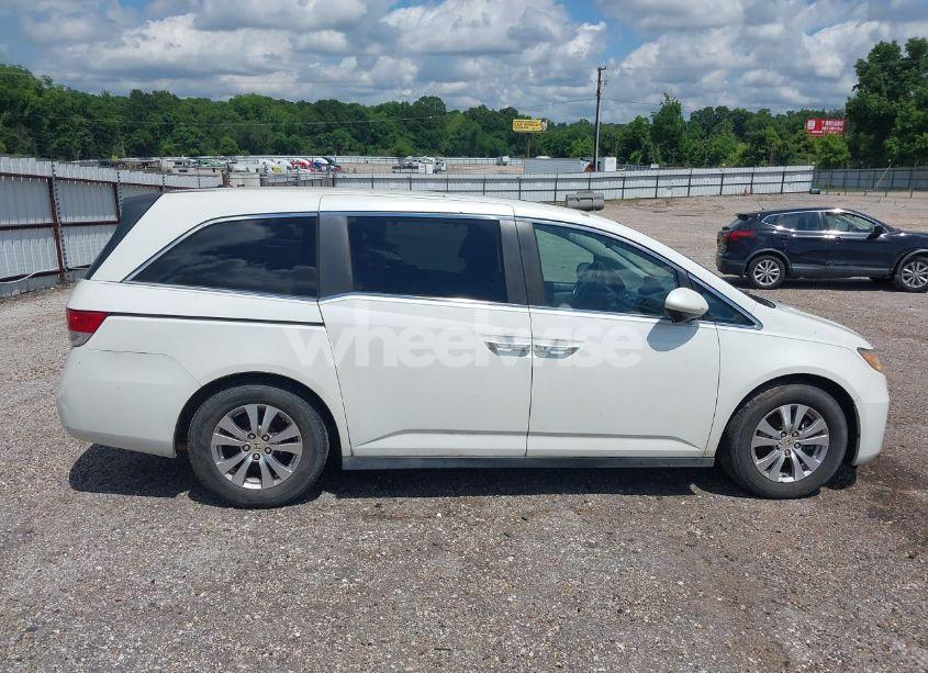 Photo 14 of 2014 Honda Odyssey EX-L (VIN 5FNRL5H61EB009397)