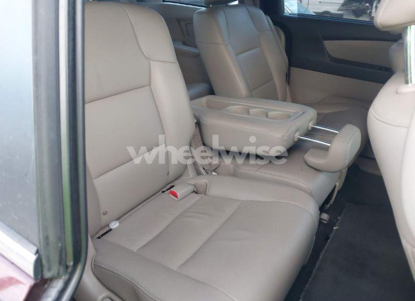 Photo 8 of 2014 Honda Odyssey EX-L (VIN 5FNRL5H61EB025471)
