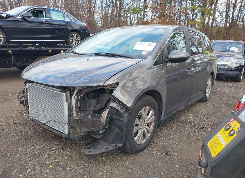 Photo 2 of 2014 Honda Odyssey EX-L (VIN 5FNRL5H61EB060110)