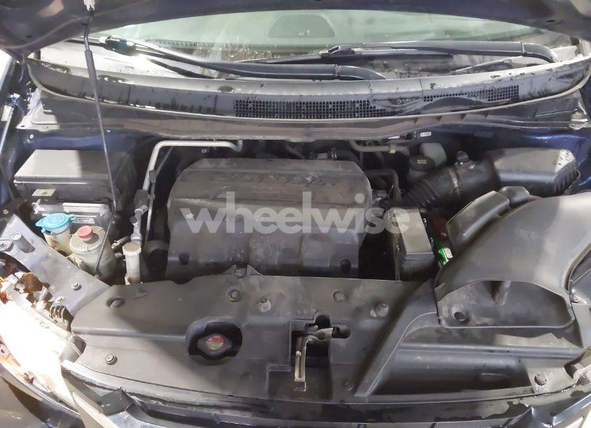 Photo 10 of 2014 Honda Odyssey EX-L (VIN 5FNRL5H61EB069681)