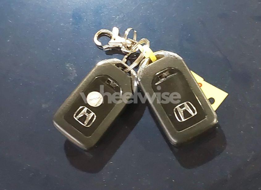 Photo 11 of 2014 Honda Odyssey EX-L (VIN 5FNRL5H61EB069681)