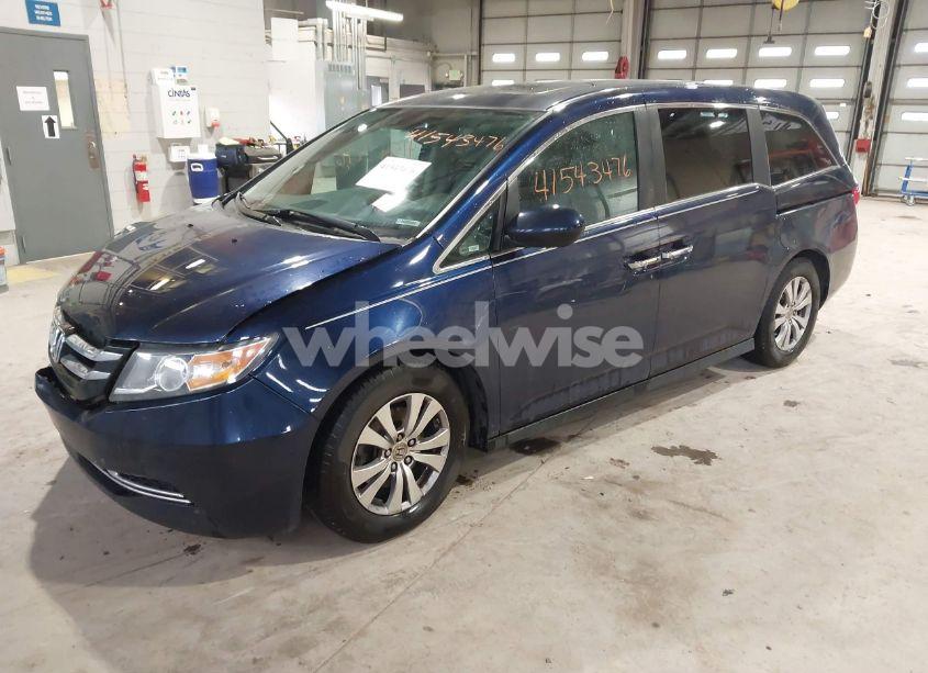 Photo 2 of 2014 Honda Odyssey EX-L (VIN 5FNRL5H61EB069681)