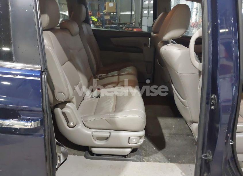 Photo 8 of 2014 Honda Odyssey EX-L (VIN 5FNRL5H61EB069681)