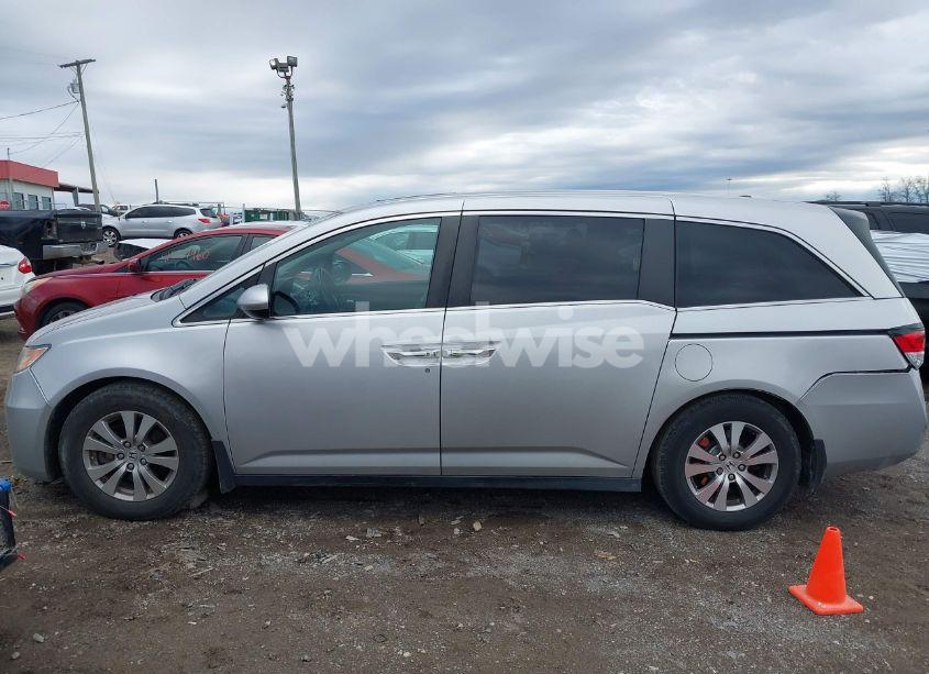 Photo 14 of 2014 Honda Odyssey EX-L (VIN 5FNRL5H61EB070460)