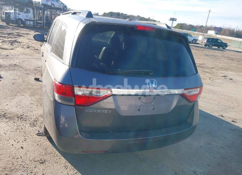 Photo 16 of 2014 Honda Odyssey EX-L (VIN 5FNRL5H61EB078493)