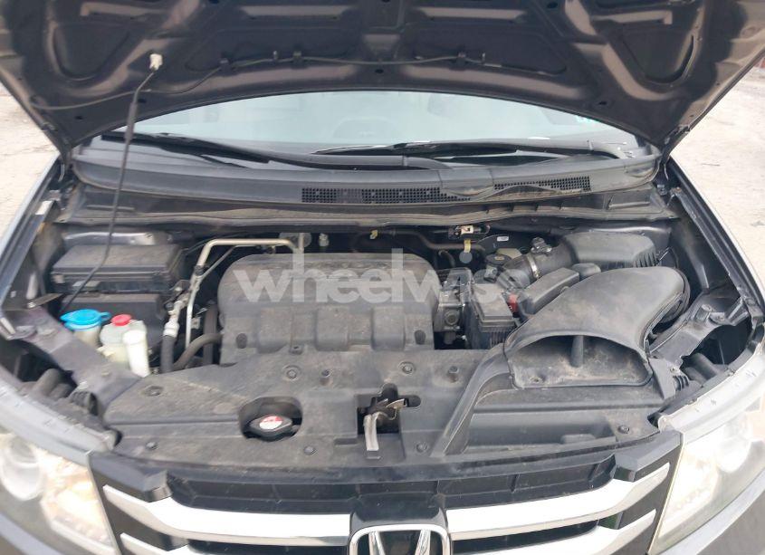 Photo 10 of 2014 Honda Odyssey EX-L (VIN 5FNRL5H61EB100248)