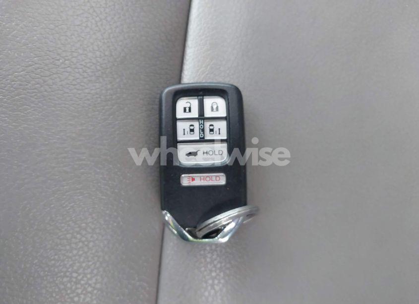Photo 11 of 2014 Honda Odyssey EX-L (VIN 5FNRL5H61EB100248)