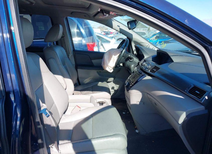 Photo 5 of 2014 Honda Odyssey EX-L (VIN 5FNRL5H61EB106342)