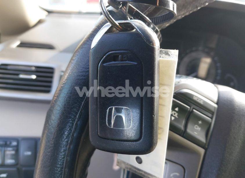 Photo 11 of 2014 Honda Odyssey EX-L (VIN 5FNRL5H61EB138269)