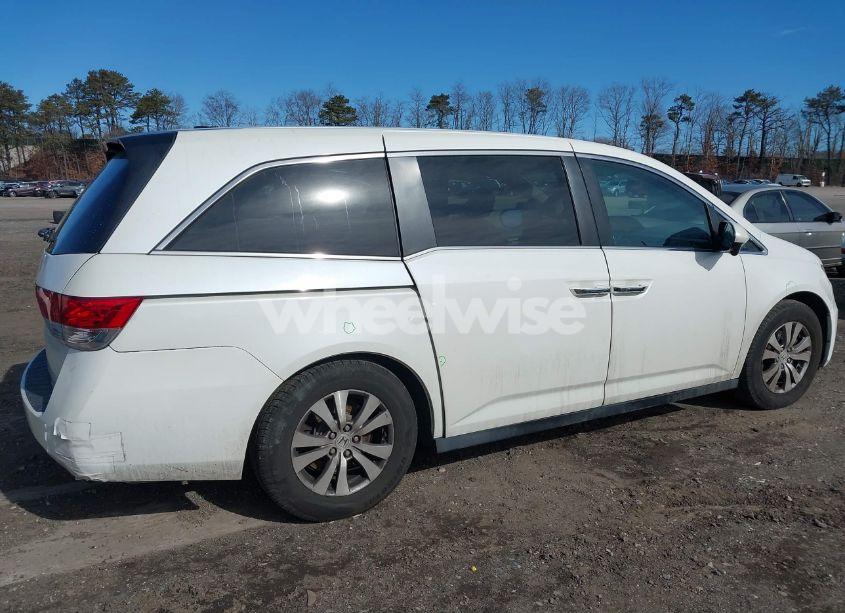 Photo 4 of 2014 Honda Odyssey EX-L (VIN 5FNRL5H61EB138269)