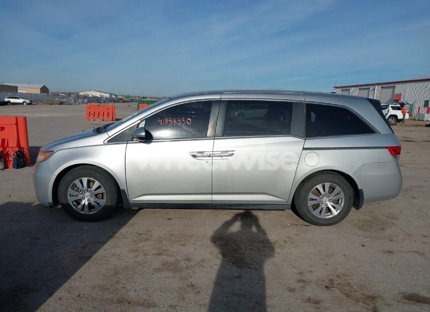 Photo 14 of 2015 Honda Odyssey EX-L (VIN 5FNRL5H61FB011409)