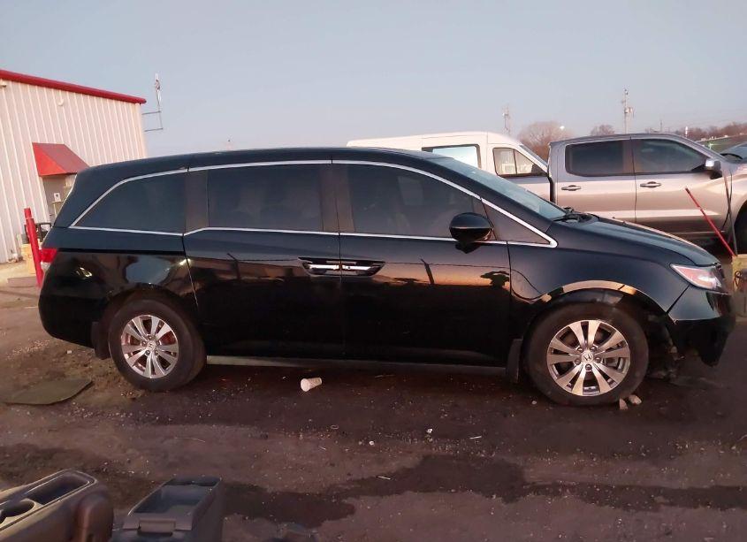 Photo 14 of 2015 Honda Odyssey EX-L (VIN 5FNRL5H61FB064966)
