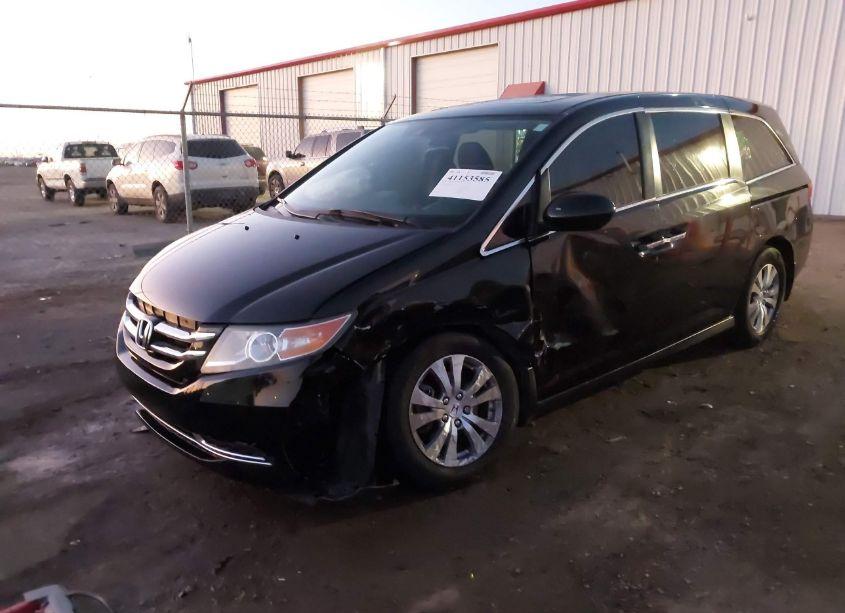 Photo 2 of 2015 Honda Odyssey EX-L (VIN 5FNRL5H61FB064966)