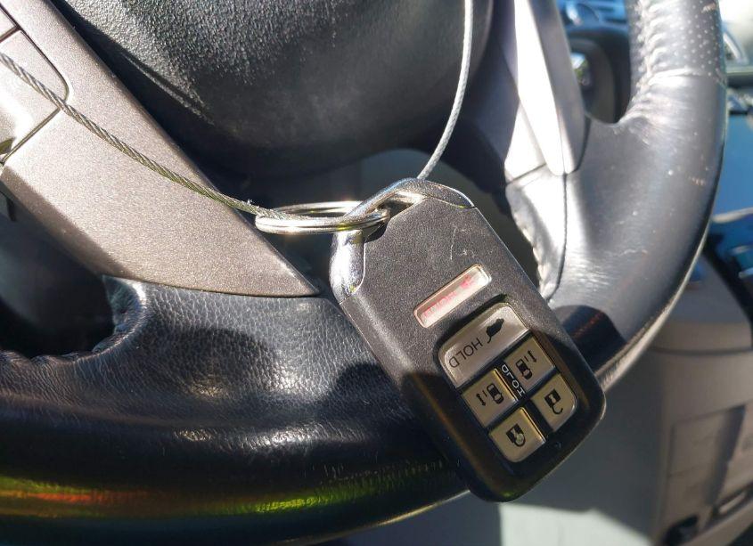 Photo 11 of 2015 Honda Odyssey EX-L (VIN 5FNRL5H61FB088507)