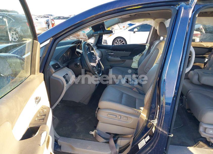 Photo 5 of 2015 Honda Odyssey EX-L (VIN 5FNRL5H61FB094260)