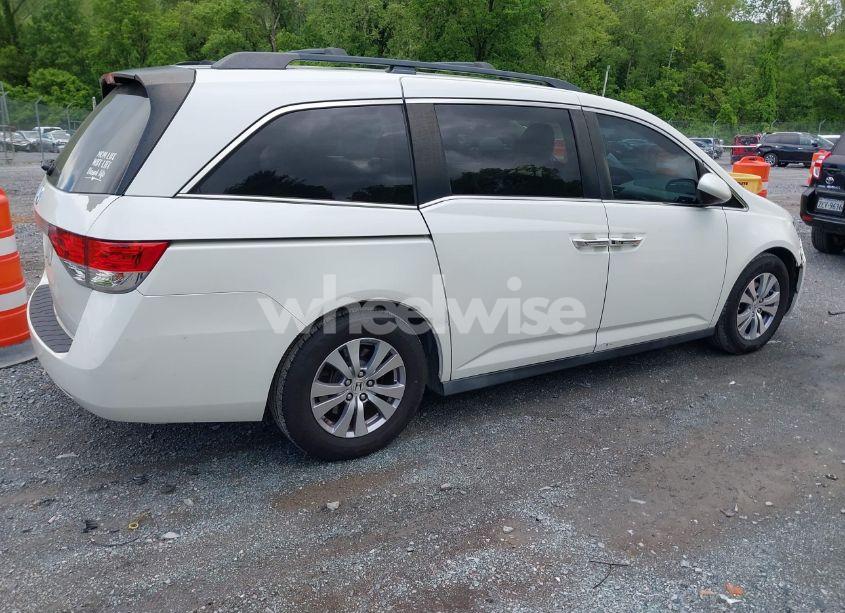 Photo 4 of 2015 Honda Odyssey EX-L (VIN 5FNRL5H61FB107735)