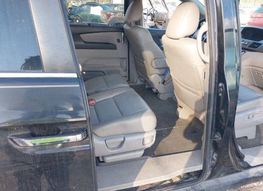 Photo 8 of 2015 Honda Odyssey EX-L (VIN 5FNRL5H61FB116287)