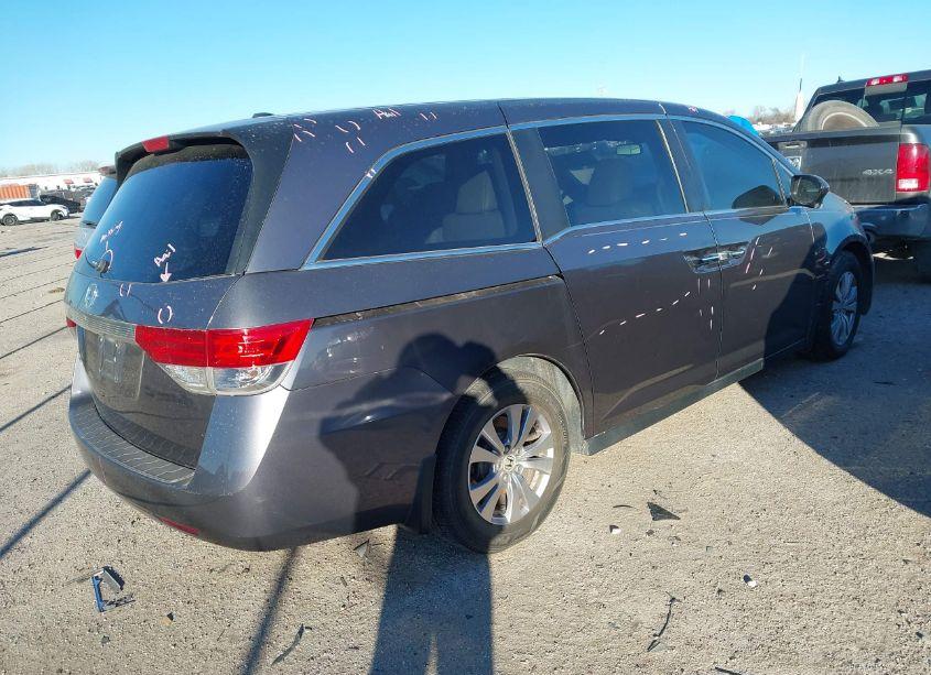 Photo 4 of 2016 Honda Odyssey EX-L (VIN 5FNRL5H61GB033346)