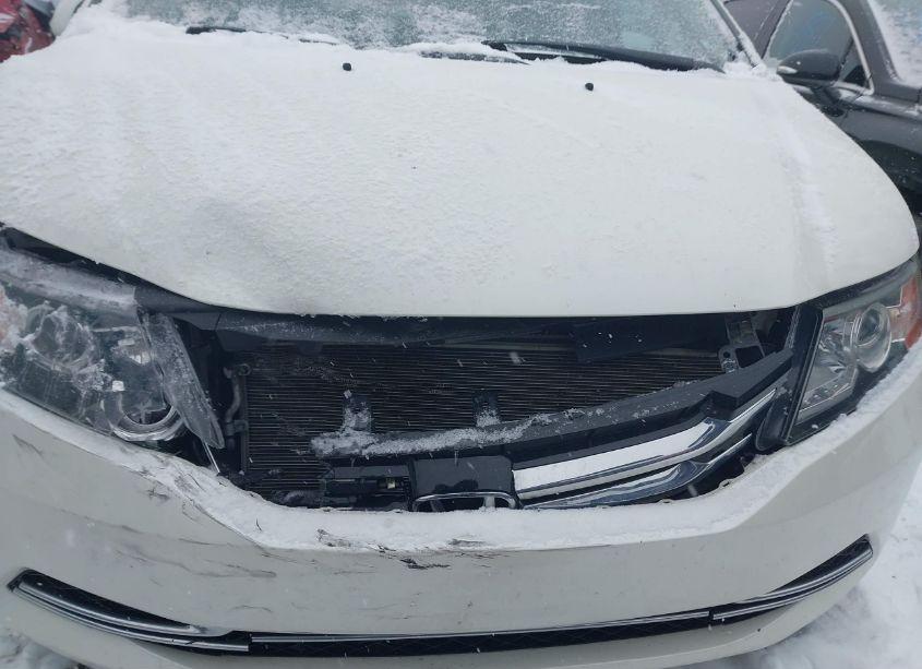 Photo 12 of 2016 Honda Odyssey EX-L (VIN 5FNRL5H61GB069571)