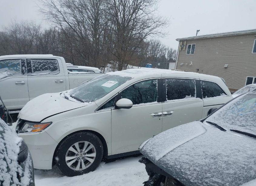 Photo 15 of 2016 Honda Odyssey EX-L (VIN 5FNRL5H61GB069571)